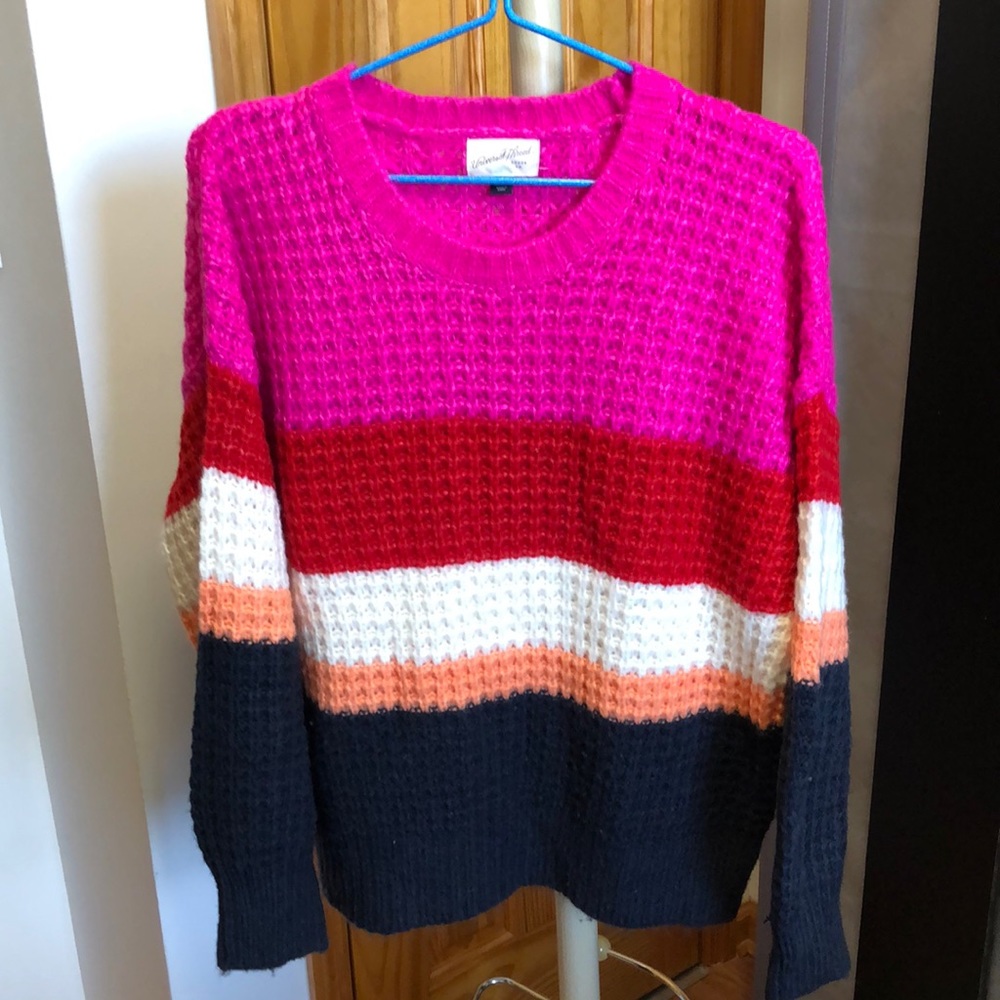 Universal Thread Women's Crew-neck Stripe Sweater